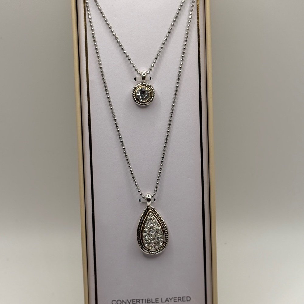 Minimalist Silver Teardrop Pendant Necklace - Picture 5 of 9